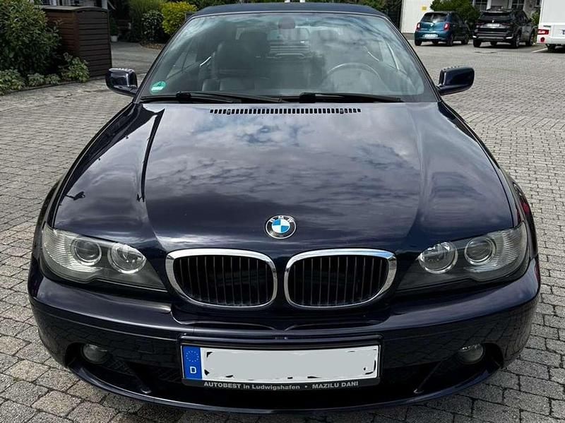 Blau Gebraucht 2003 BMW 318 Cabriolet Cabrio | 3.550 € (Superpreis) - Bild 1/4