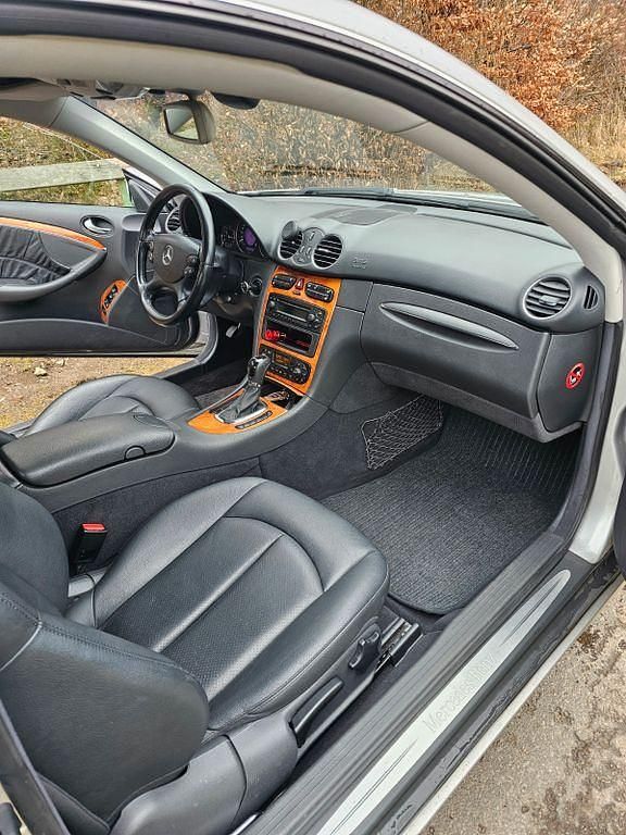 Gebraucht Mercedes CLK240 Elegance 170 PS (125 kW) 2002 Silber Coupé