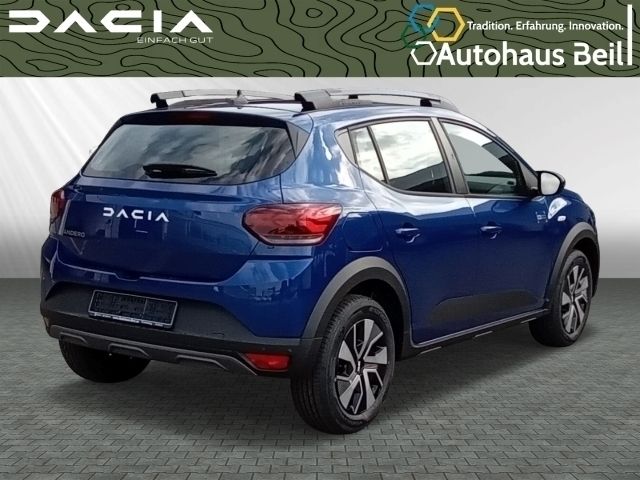 Gebraucht Dacia Sandero Expression 101 PS (74 kW) 2024 Grau Kleinwagen