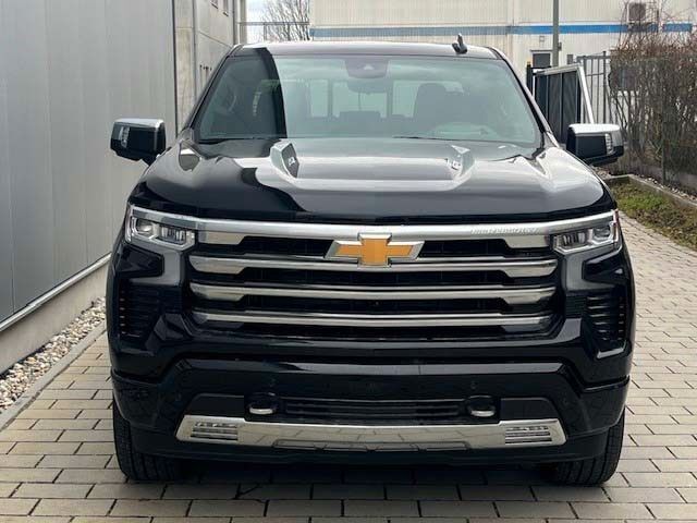 Gebraucht Chevrolet Silverado 439 PS (322 kW) 2024 Schwarz SUV