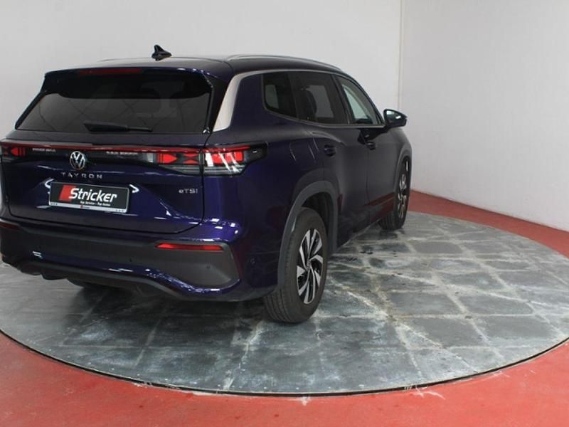 Gebraucht VW Tayron Life 150 PS (110 kW) 2025 Ultra violet metallic (metallic) SUV