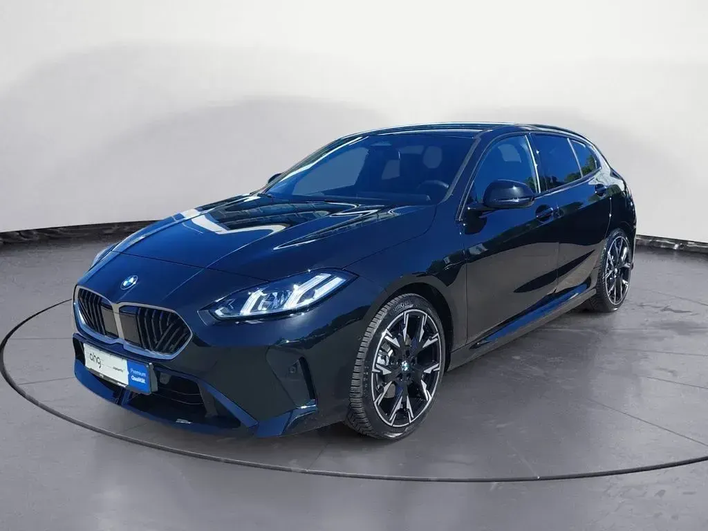 Gebraucht BMW 118 M Sport 150 PS (110 kW) 2025 Schwarz Kleinwagen