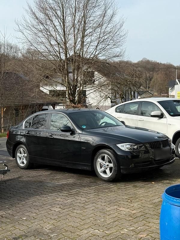 Gebraucht BMW 325 225 PS (165 kW) 2005 Schwarz Limousine