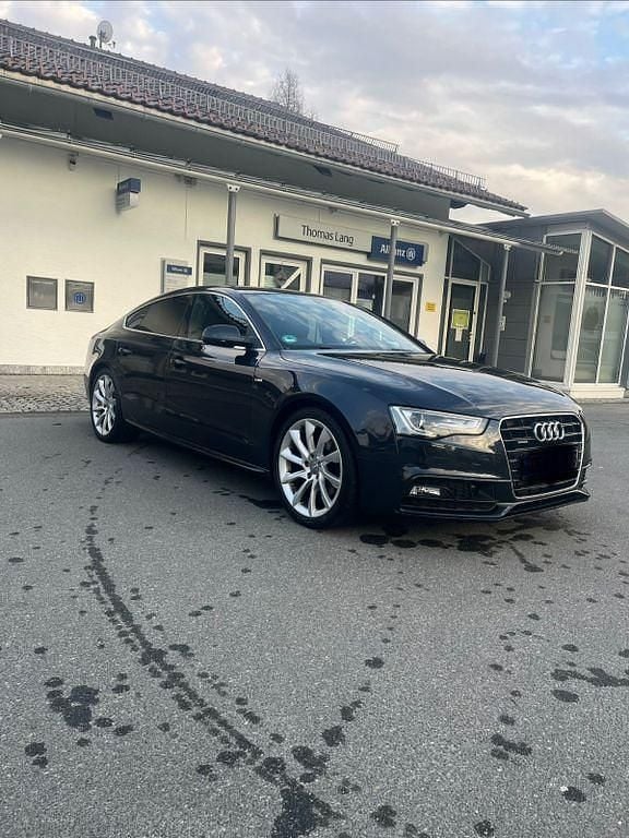 Gebraucht Audi A5 S-Line 224 PS (164 kW) 2014 Blau Coupé