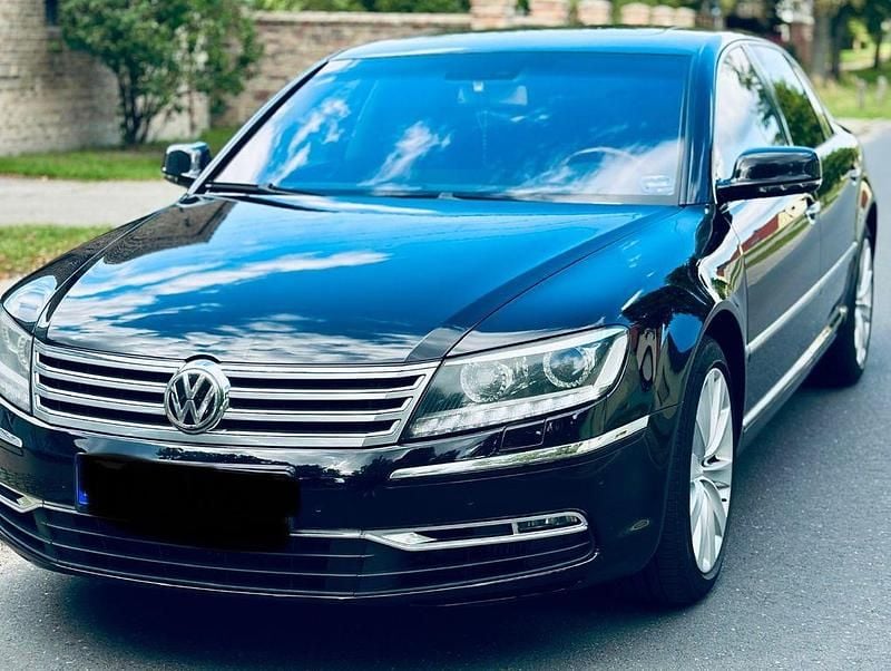 Schwarz Gebraucht 2013 VW Phaeton Individual Limousine | 12.990 € (Guter Preis) - Bild 1/4