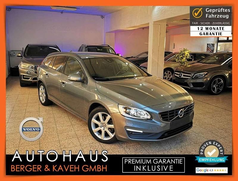 Grau Gebraucht 2016 Volvo V60 Business Edition Kombi | 11.920 € (Etwas zu teuer) - Bild 1/2