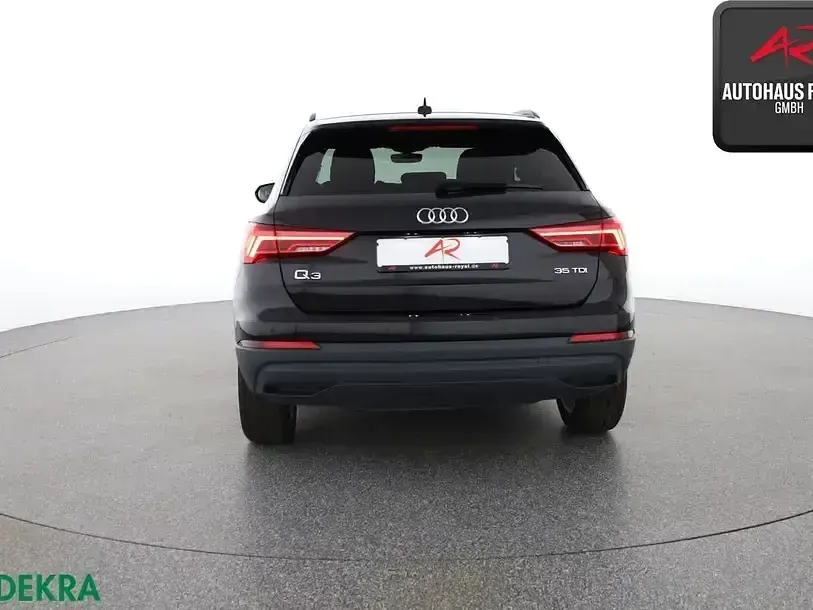 Gebraucht Audi Q3 S-Line 150 PS (110 kW) 2022 Mythosschwarz SUV