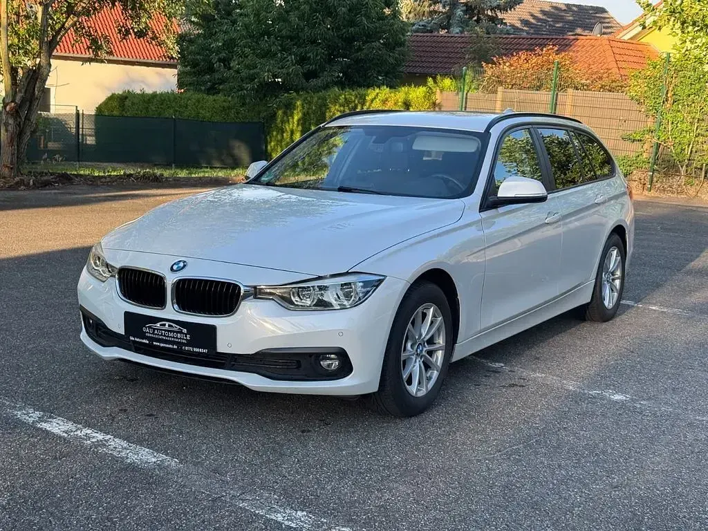Gebraucht BMW 320 Advantage 190 PS (139 kW) 2016 Weiß Kombi