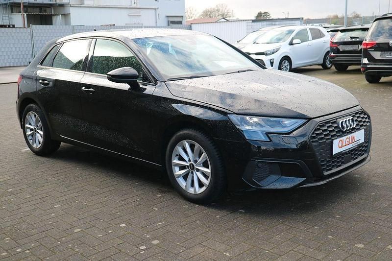 Gebraucht Audi A3 S-Line 116 PS (85 kW) 2021 Brilliantschwarz Limousine