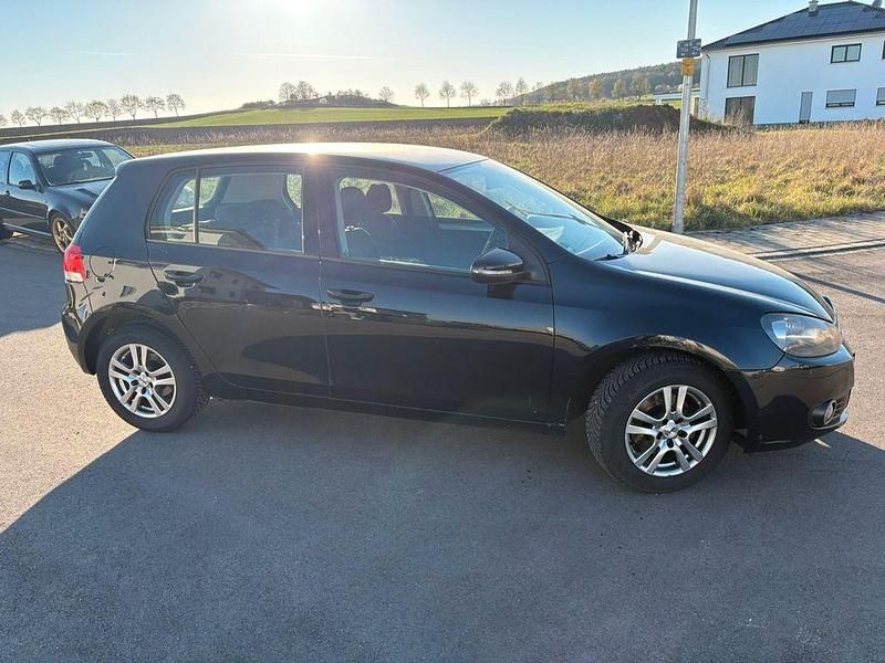 Gebraucht VW Golf VI Trendline 80 PS (58 kW) 2009 Schwarz Kleinwagen