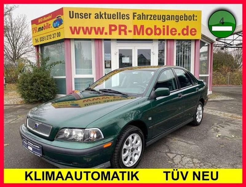 (dunkelgruen (sommergrün)) Gebraucht 2000 Volvo S40 Limousine | 4.590 € (Teuer) - Bild 1/4