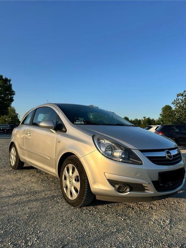 Grau Gebraucht 2007 Opel Corsa Kleinwagen | 1.800 € (Fairer Preis) - Bild 1/4