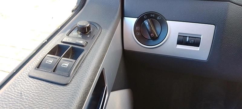 Gebraucht VW Multivan 174 PS (127 kW) 2009 Blau Van