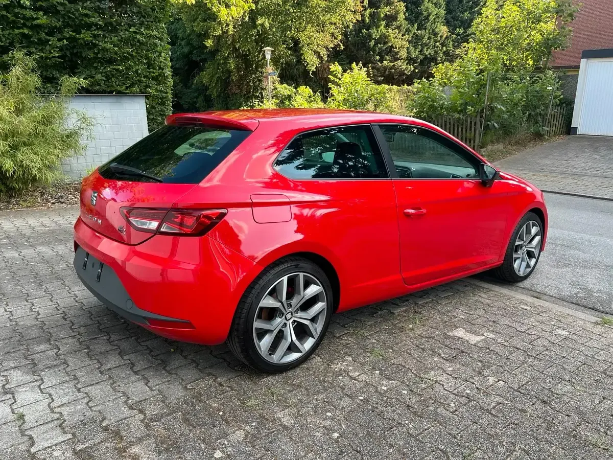 Gebraucht Seat Leon SC FR 122 PS (89 kW) 2013 Rot Kleinwagen