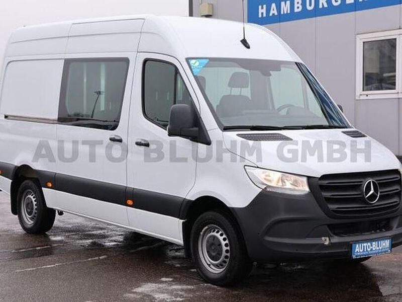 Gebraucht Mercedes Sprinter 143 PS (105 kW) 2021 Arktikweiss Van