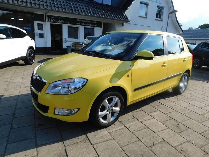 Gebraucht Skoda Fabia Style 69 PS (50 kW) 2010 Gelb Kleinwagen