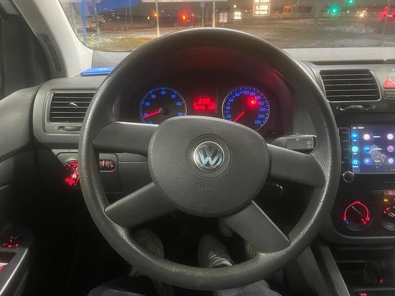 Gebraucht VW Golf V 75 PS (55 kW) 2004 Grau Kleinwagen