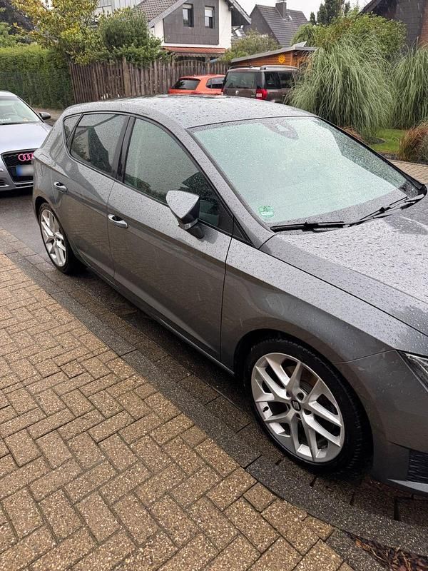 Gebraucht Seat Leon FR 184 PS (135 kW) 2014 Grau Limousine