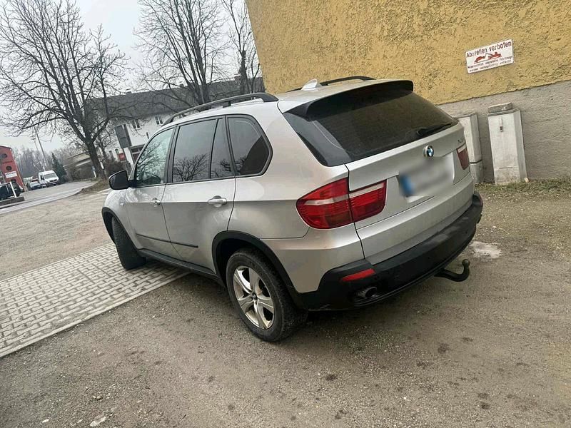 Gebraucht BMW X5 235 PS (172 kW) 2008 Silber SUV