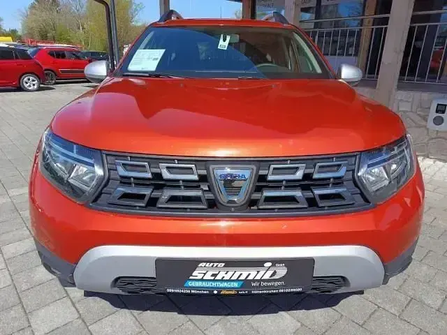 Używany Dacia Duster Prestige 150 KM (110 kW) 2022 Pomarańczowy SUV
