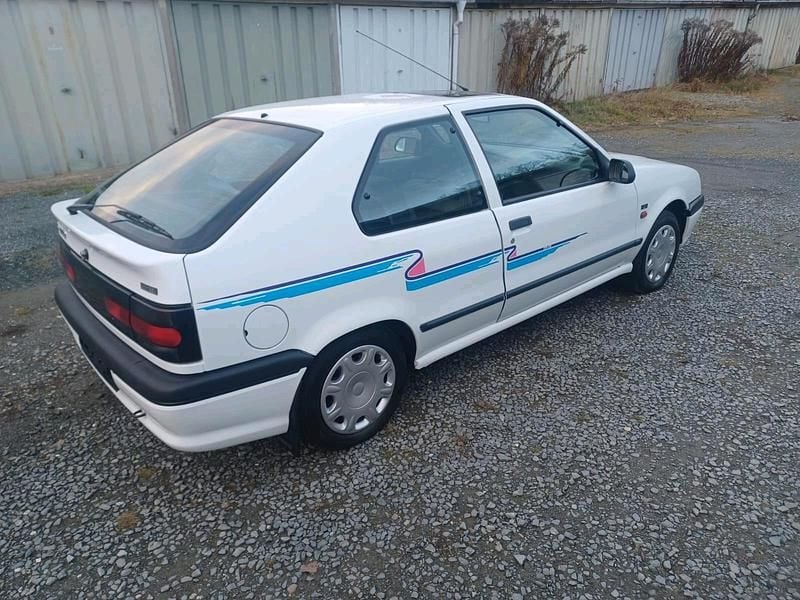 Weiß Gebraucht 1995 Renault 19 Elysee Coupé | 4.700 € - Bild 1/4