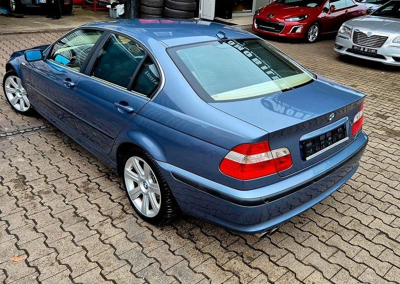 Second-hand BMW 320 Performance 170 CP (125 kW) 2002 Albastru Berlinǎ