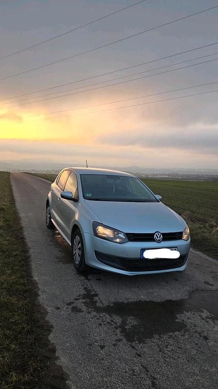 Gebraucht VW Polo 60 PS (44 kW) 2009 Grau Kleinwagen