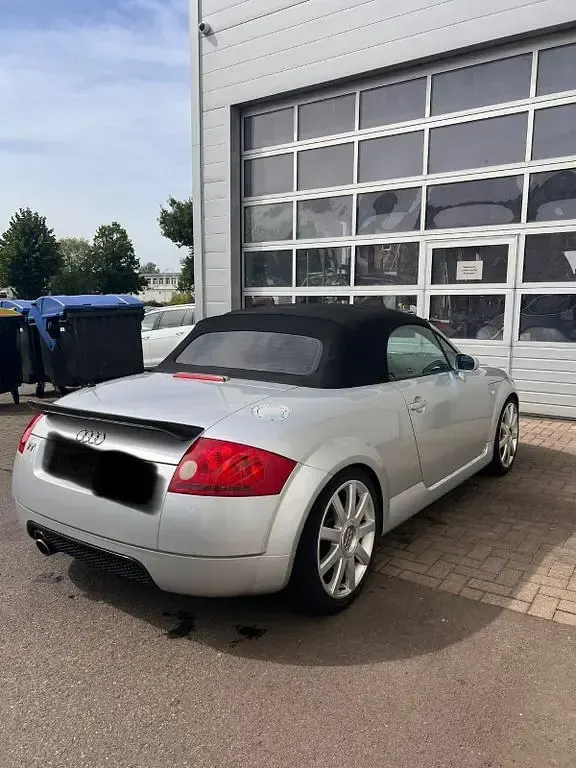 Gebraucht Audi TT Roadster Sport 179 PS (131 kW) 1999 Silber Cabrio
