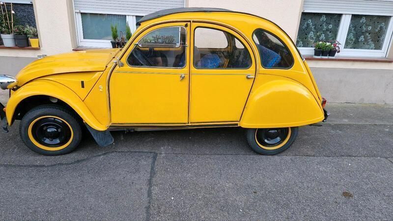 Gelb Gebraucht 1990 Citroën 2CV Kleinwagen | 8.000 € - Bild 1/4