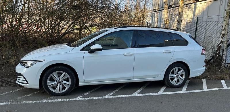 Gebraucht VW Golf VII 150 PS (110 kW) 2021 Weiß Kombi
