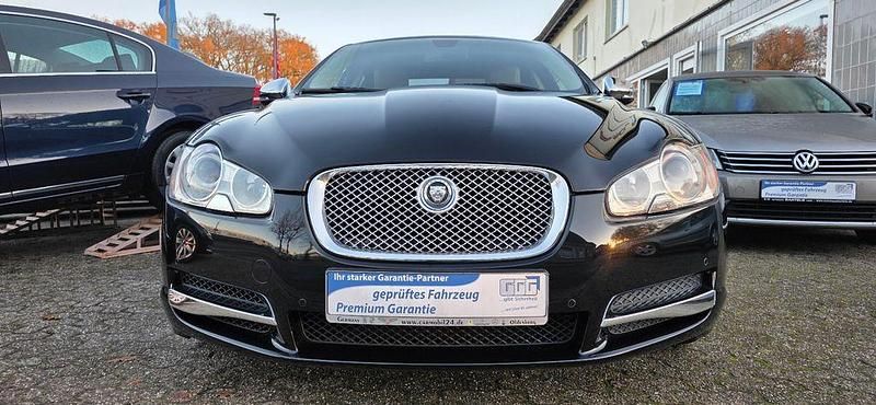 Gebraucht Jaguar XF 241 PS (177 kW) 2010 Schwarz Limousine