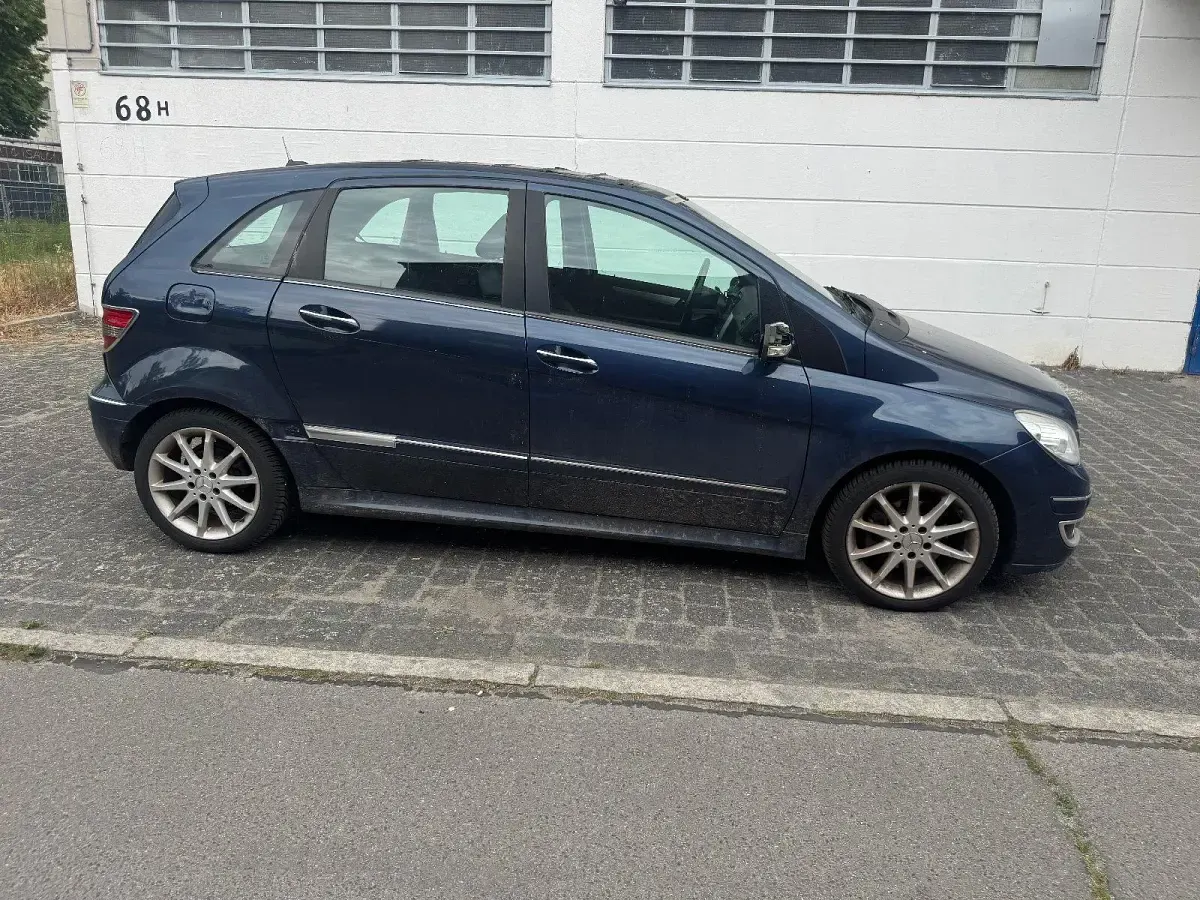 Gebraucht Mercedes B200 193 PS (141 kW) 2006 Other Van / Kleinbus