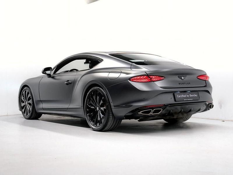 Gebraucht Bentley Continental 680 PS (500 kW) 2025