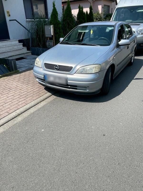 Silber Gebraucht 2002 Opel Astra Coupé | 1.000 € (Fairer Preis) - Bild 1/1