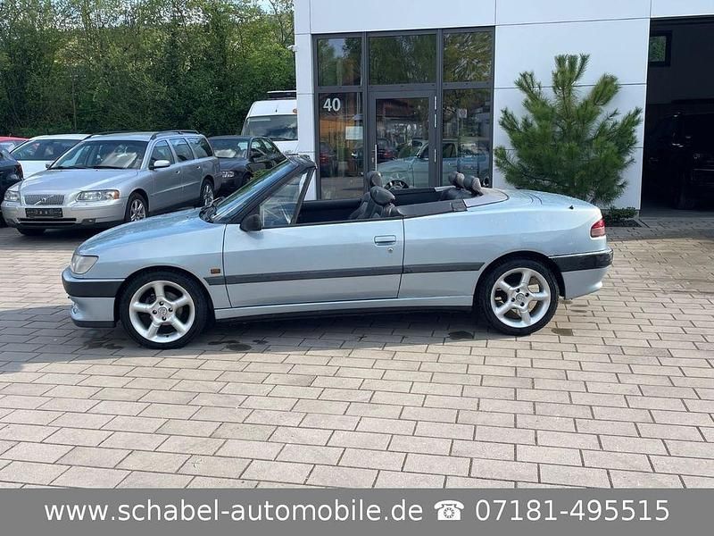 Gebraucht Peugeot 306 Cabriolet 101 PS (74 kW) 1995 Silber Cabrio