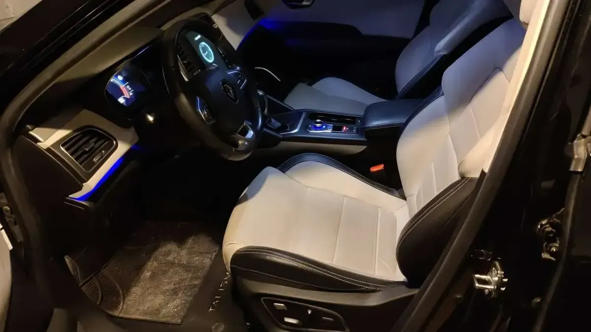 Gebraucht Renault Talisman 160 PS (117 kW) 2019 Schwarz Limousine