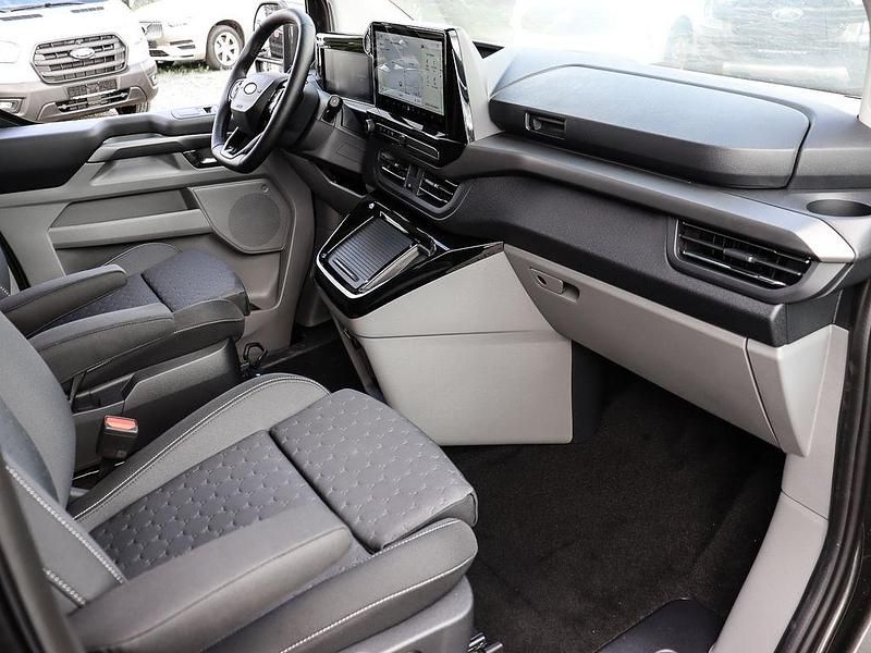 Neu Ford Transit Custom Nugget 170 PS (125 kW) 2025 Grau Limousine