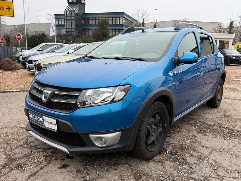 Gebraucht Dacia Sandero Prestige 90 PS (66 kW) 2013 Blau Limousine