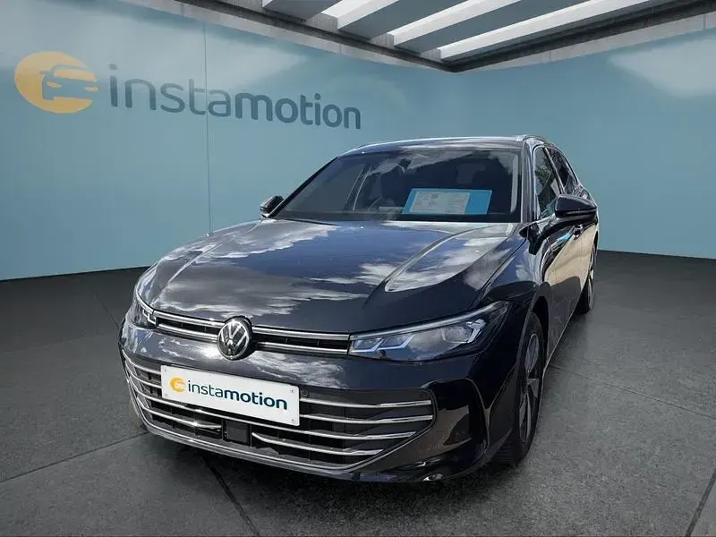 Gebraucht VW Passat 150 PS (110 kW) 2025 Schwarz Kombi
