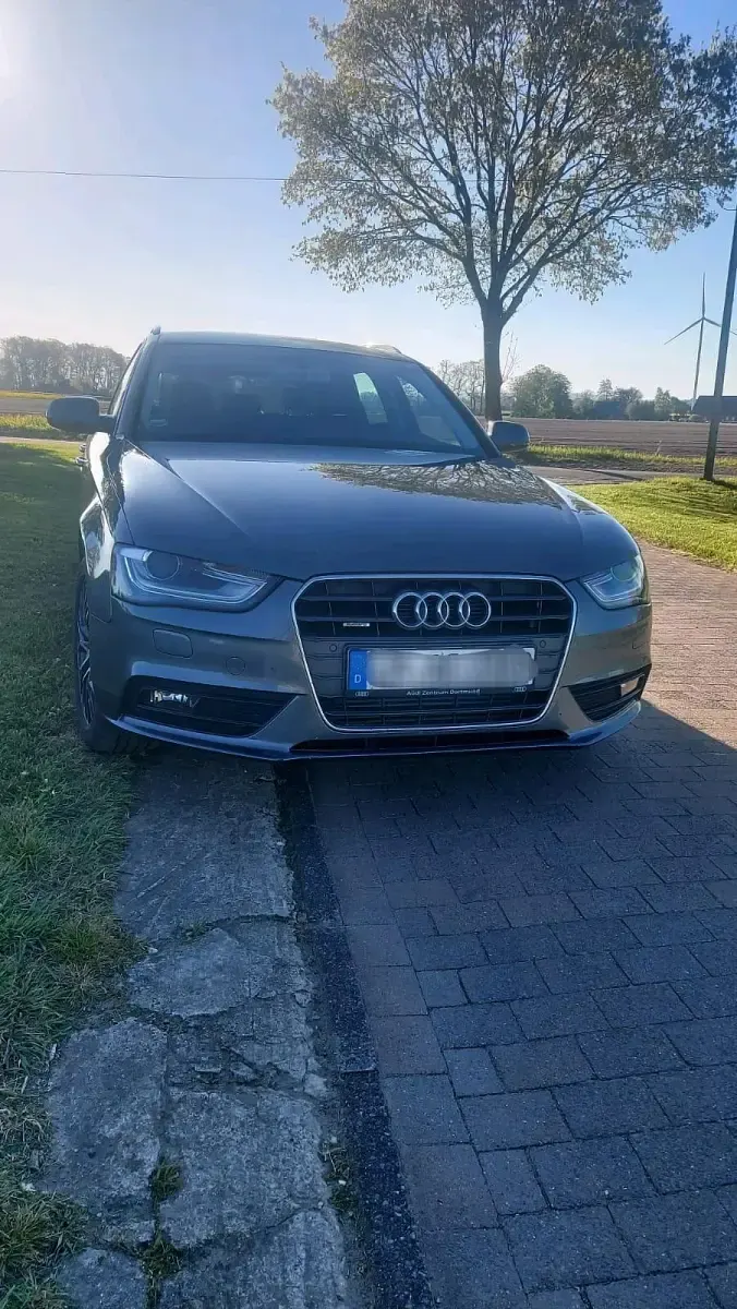 Second-hand Audi A4 176 CP (129 kW) 2015 Gri Break