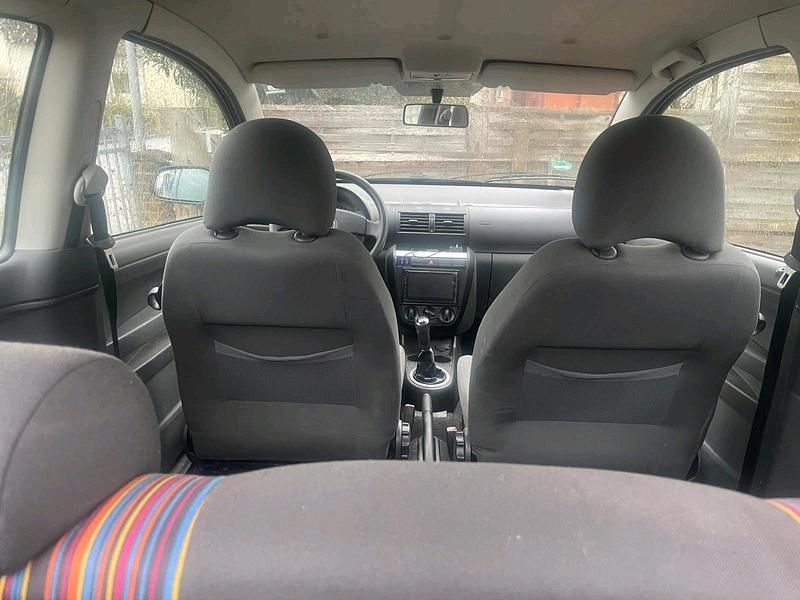 Gebraucht VW Fox 55 PS (40 kW) 2007 Blau Kleinwagen