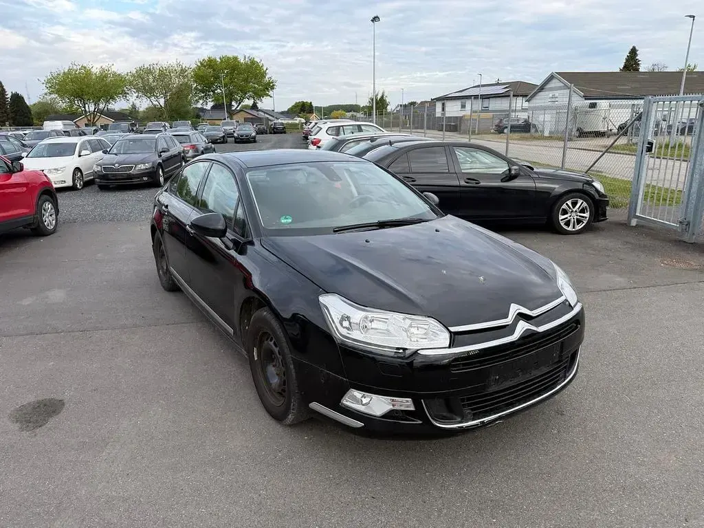 Gebraucht Citroën C5 Tendance 163 PS (119 kW) 2015 Schwarz Limousine