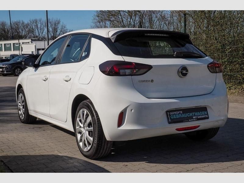 Gebraucht Opel Corsa-e Edition 100 kW (136 PS) 2022 Weiß Kleinwagen