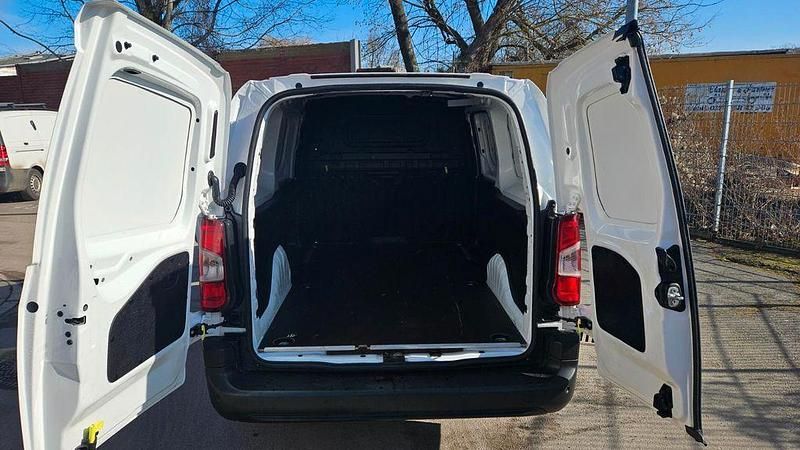 Gebraucht Opel Combo 102 PS (75 kW) 2021 Weiß Van / Kleinbus