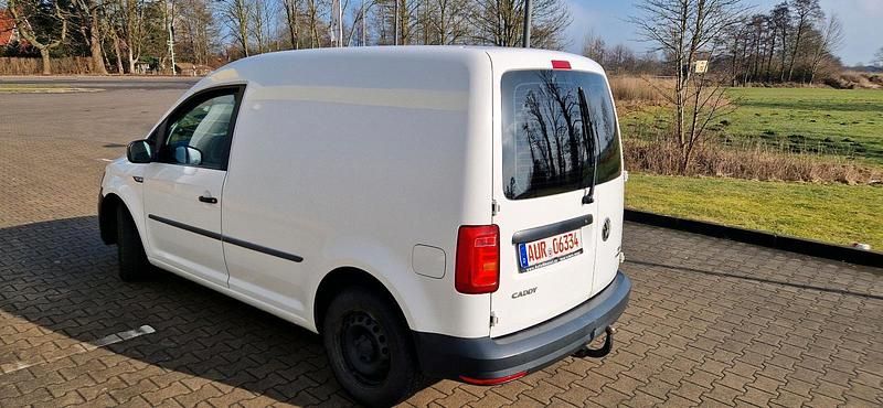 Gebraucht VW Caddy 102 PS (75 kW) 2018 Weiß Van / Kleinbus