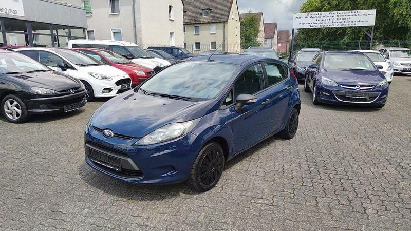Gebraucht Ford Fiesta Ambiente 60 PS (44 kW) 2009 Blau Kleinwagen