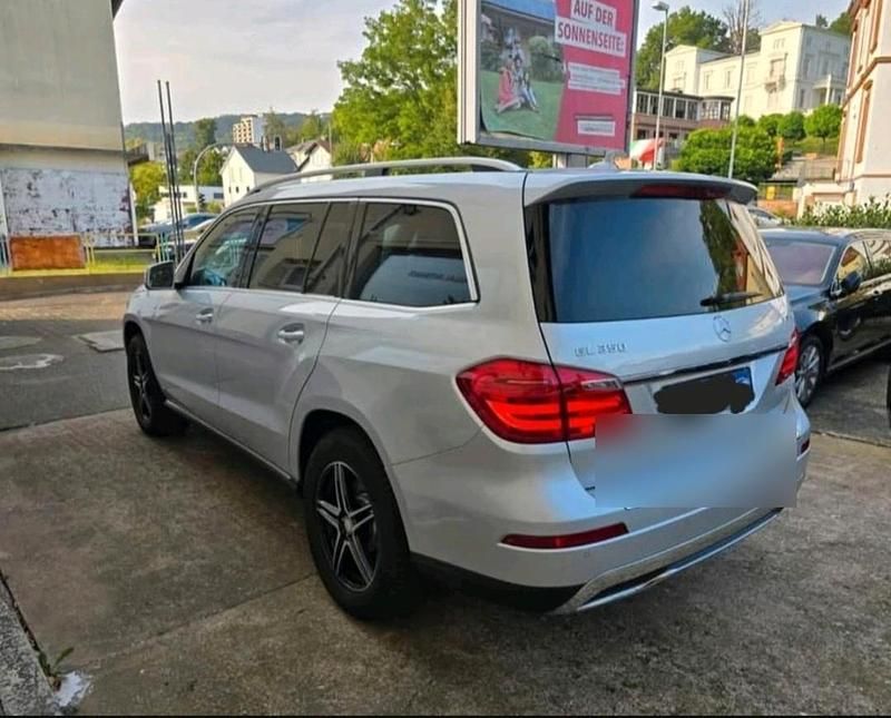 Gebraucht Mercedes GL350 258 PS (189 kW) 2015 Grau SUV