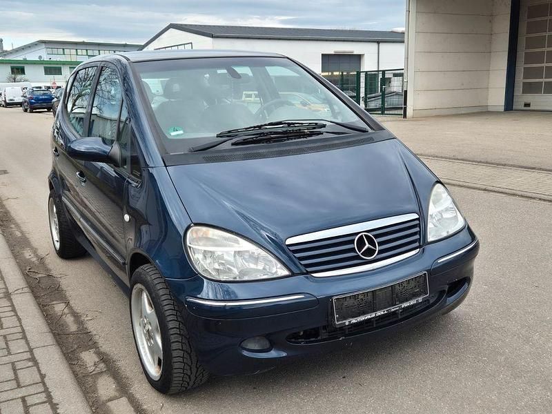 Gebraucht Mercedes A190 Elegance 125 PS (91 kW) 2001 Van / Kleinbus