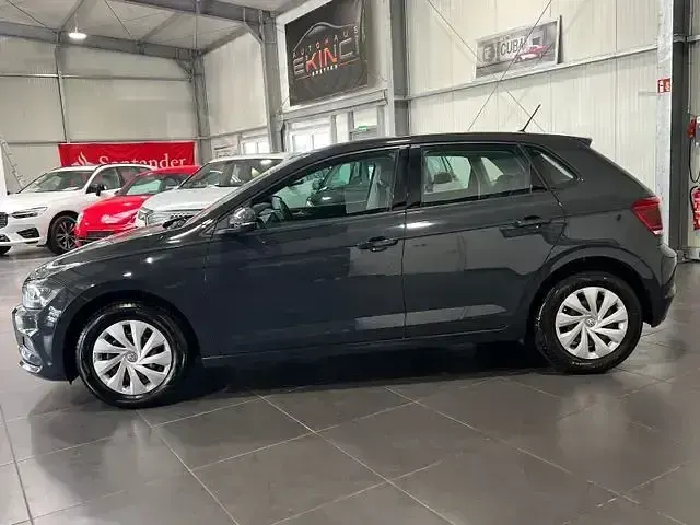 Gebraucht VW Polo 90 PS (66 kW) 2020 Uranograu uni Kleinwagen