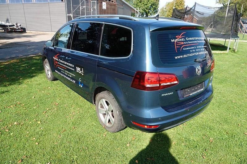 Gebraucht VW Sharan Highline 150 PS (110 kW) 2016 Blau Van / Kleinbus